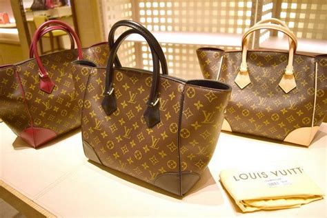 harga louis vuitton original indonesia|lv indonesia website.